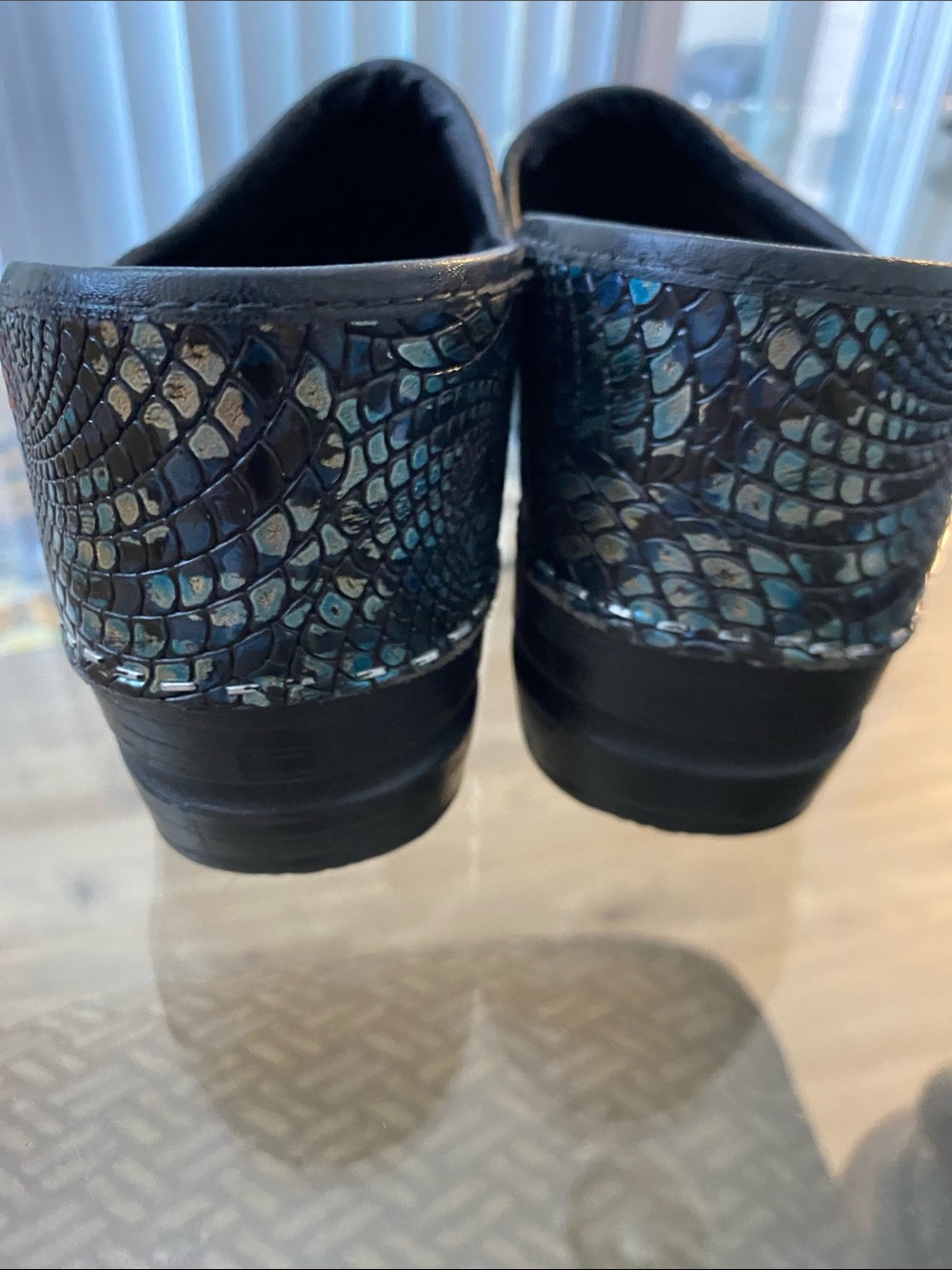 Blue Mosaic Pattern Clogs - Picture 6 of 7